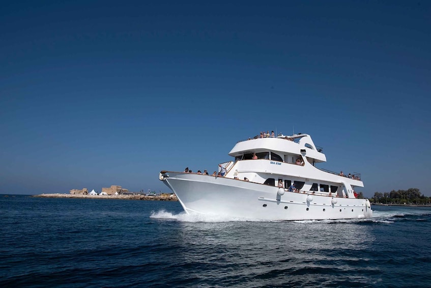 Paphos: Half-day Yacht Cruise with Buffet