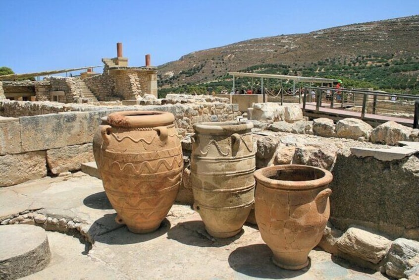 From Rethymno Visit of Knossos & Winery with tastings & Lunch