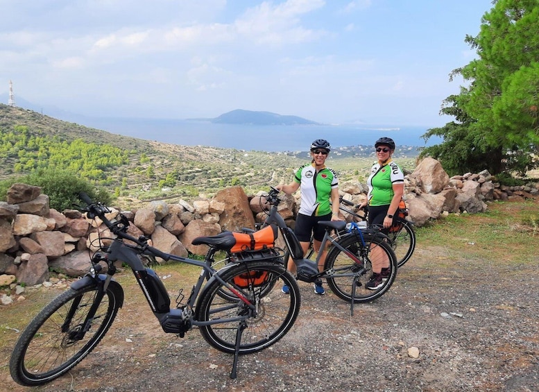 Picture 1 for Activity From Athens: Aegina Island E-Bike Tour with Ferry Tickets