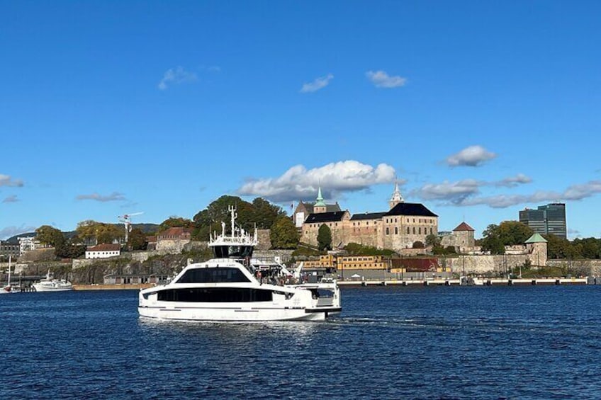 El-boat on Oslo fjord