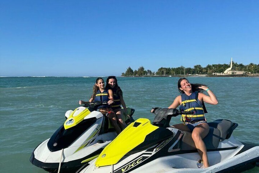 30 Minute Jet Ski Ride along Isla Verde Beach