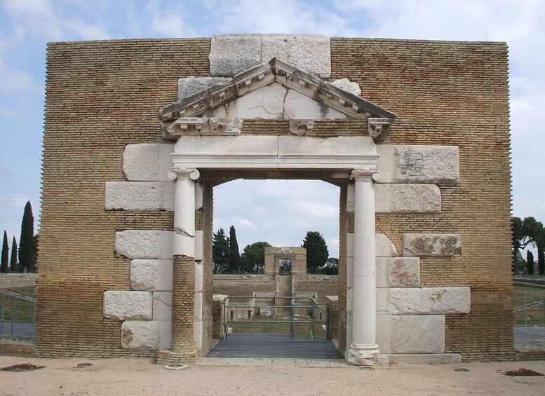 Picture 4 for Activity Lucera: Private Tour of Amphitheater, Church & Fortress