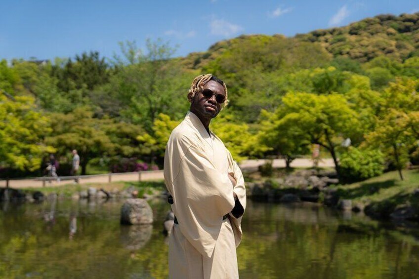 Kyoto Portrait Tour with a Professional Photographer