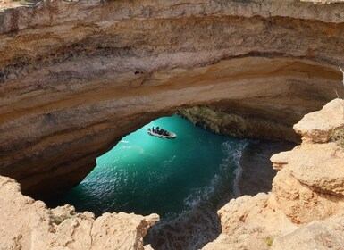 From Armação de Pêra: Benagil Caves and Beaches Boat Tour
