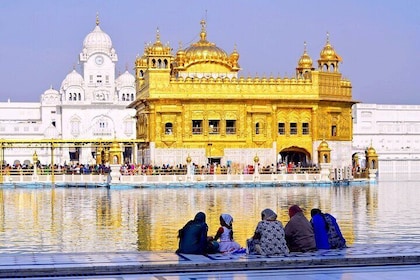 Private Full Day Amritsar City Tour with Local Guide