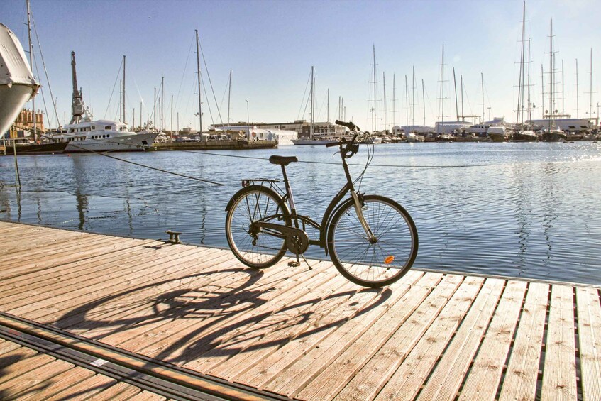 Picture 8 for Activity Palma de Mallorca Old Town Guided Bike Tour and Tapas