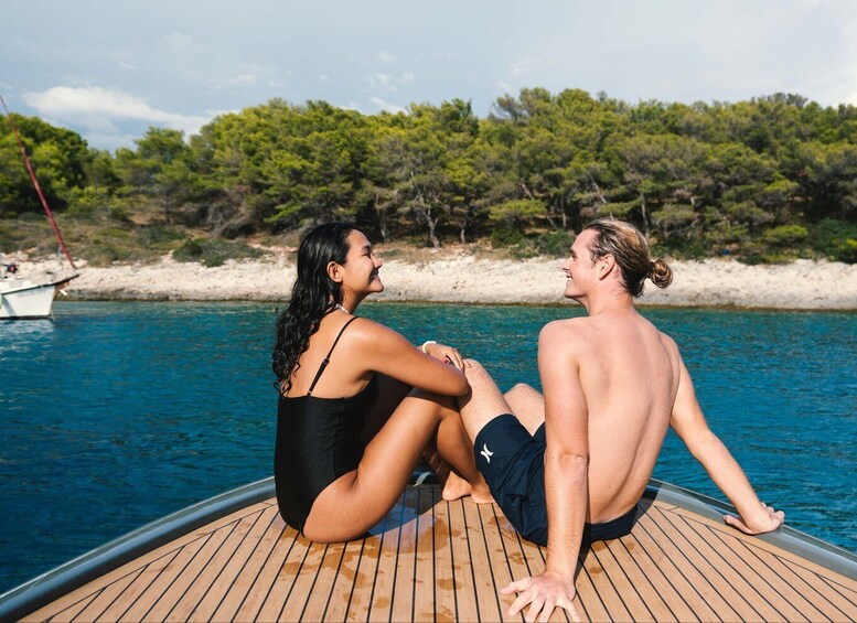 South Hvar and Pakleni Islands Private Full-Day Boat Tour