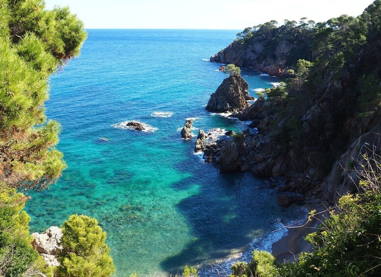 Picture 5 for Activity From Girona: Medieval Costa Brava Day Trip