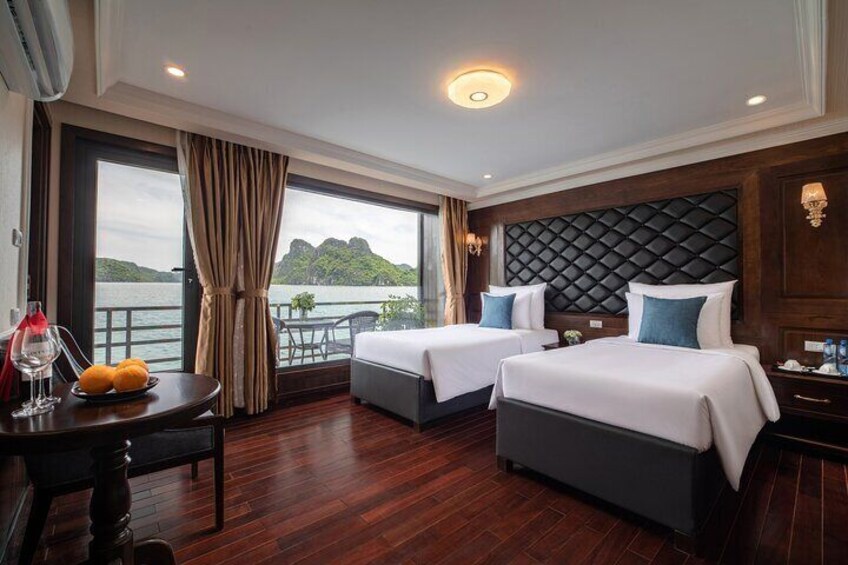 2 Days Halong Bay and Lan Ha Bay on La Pandora Cruise from Hanoi