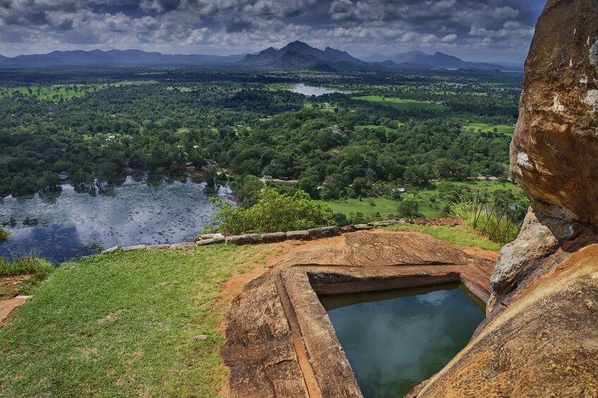 Picture 17 for Activity From Negombo: Sigiriya and Dambulla Day Trip