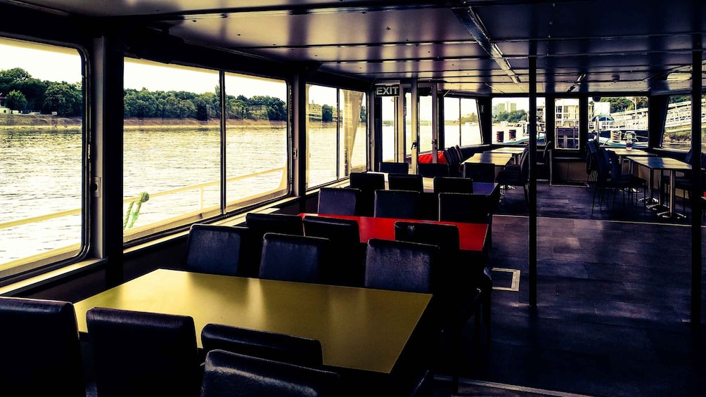 Picture 9 for Activity Budapest: City Highlights Cruise with Welcome Drink