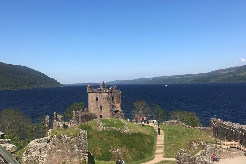 Private Loch Ness Day Tour in Luxury MPV from Edinburgh