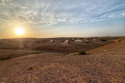 Agafay Desert : Camel Ride,Quad Biking, and dinner & show