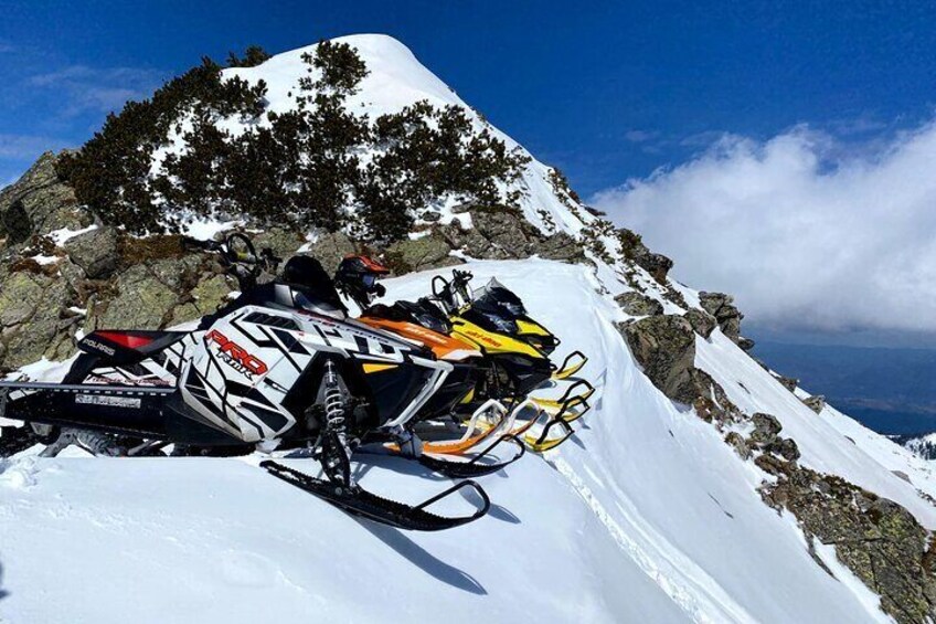 3-Day Private Snowmobiling at 7 Rila Lakes and Panichishte