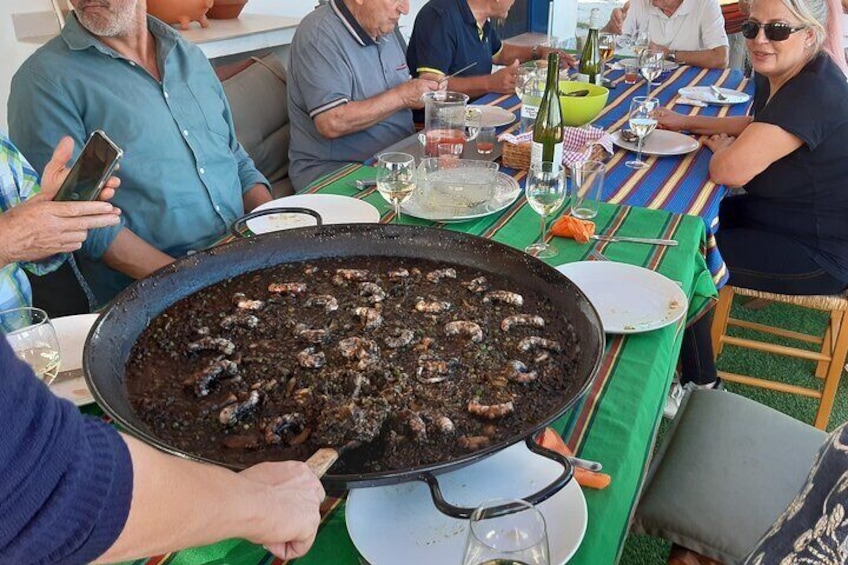 Paella with Cuttlefish and King Prawns!