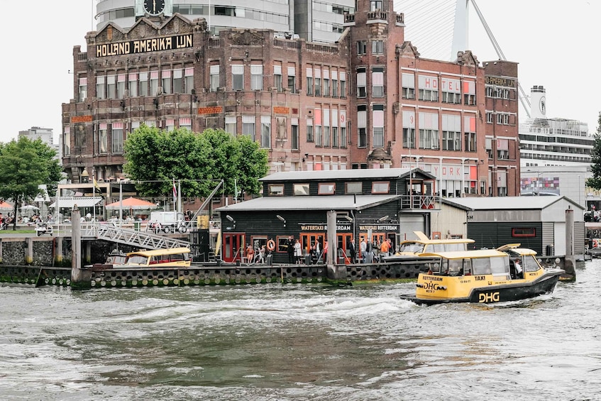 Picture 5 for Activity Rotterdam Architecture: Centre and South Bank with watertaxi