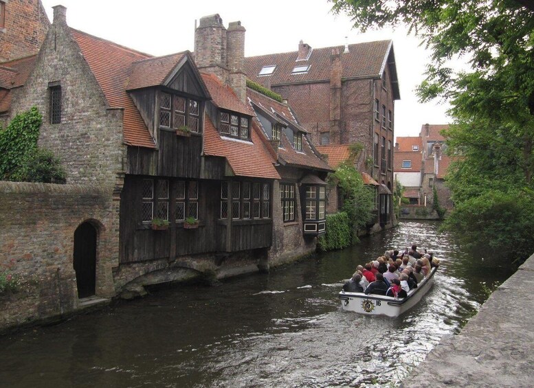 Picture 8 for Activity Bruges: 2.5-Hour Private Walking Tour