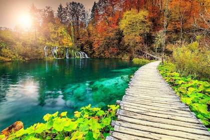 Nationalparken Plitvice-søerne: Dagstur fra Omiš