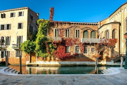 Grand Venice Tour by Boat and Gondola- Skip Crowds & Walking