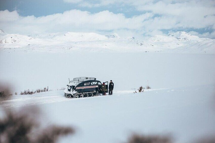 View into Jotunheimen with Snowcoach