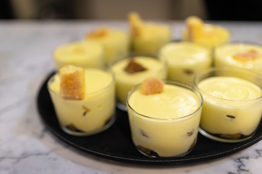 Florence: Pasta exclusive making cooking class with Gelato