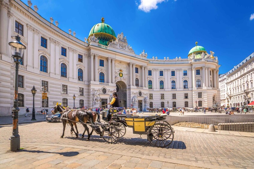 Vienna: Hofburg Palace and Sisi Museum Skip-the-Line Tour