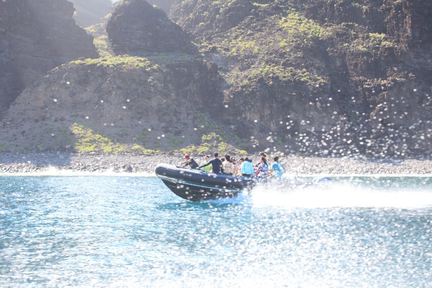 Raft Adventure - Napali Snorkel & Explore