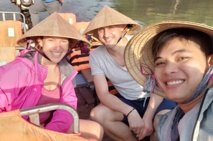 Conical hat with beautiful smiles