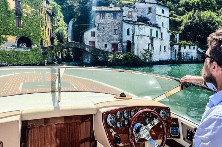 Private Cruise on Lake Como with Luxury Motorboat from 1H to 4H