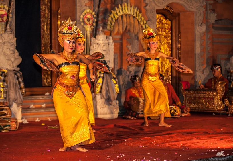 Legong Dance Show Tickets at Ubud Palace Bali