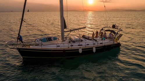 Athens Riviera: Private Luxury Sunset Sailing Cruise