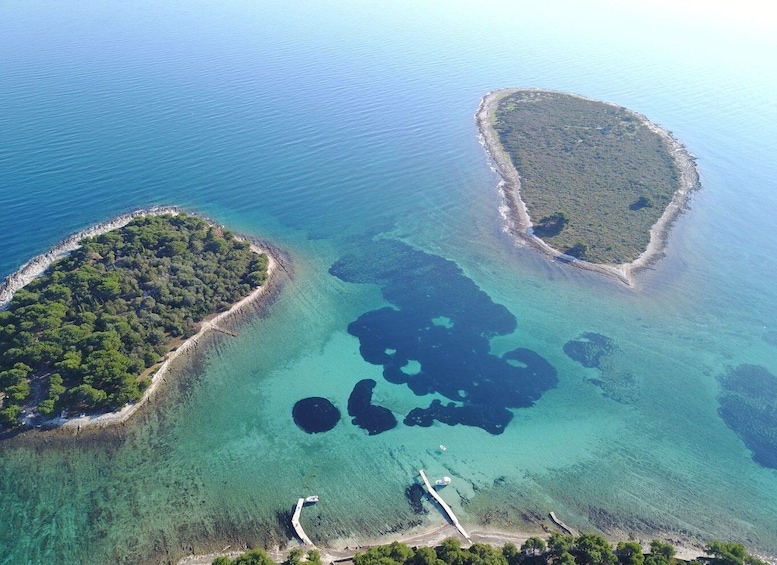 Speed Boat Tour: Islands of Brac & Hvar from Split or Trogir