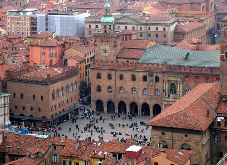 Picture 1 for Activity Bologna Theme Tour: the Oldest University in Europe
