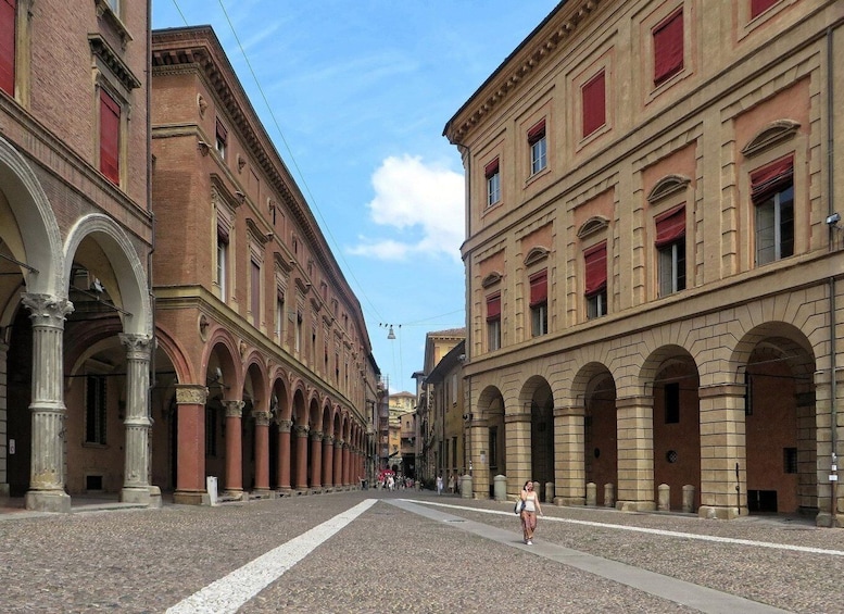 Picture 2 for Activity Bologna Theme Tour: the Oldest University in Europe