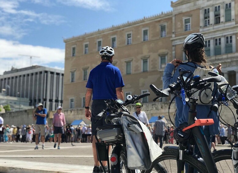 Picture 5 for Activity Old and new Athens with street food by e-bike