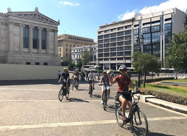 Athènes : Visite des sites et de la gastronomie en bicyclette électrique