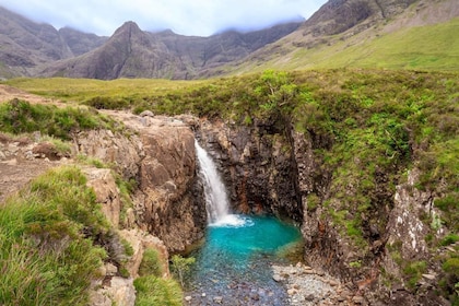 Desde Inverness: recorrido por el paisaje de la isla de Skye con piscinas d...
