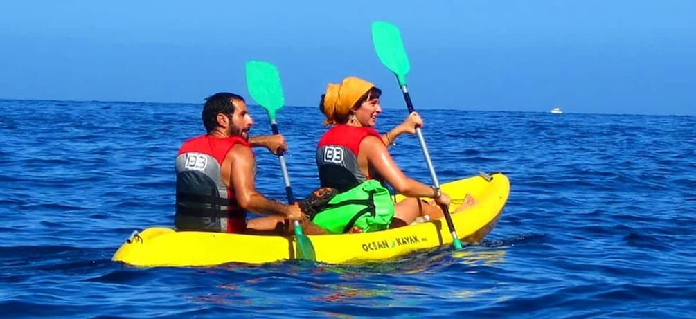 Picture 1 for Activity Gran Canaria: South Coast Guided Kayaking Trip