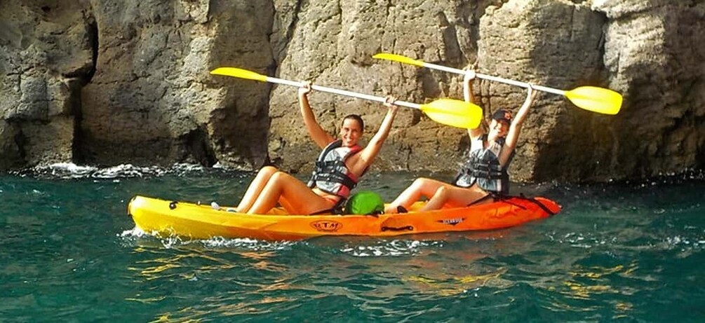 Picture 4 for Activity Gran Canaria: South Coast Guided Kayaking Trip