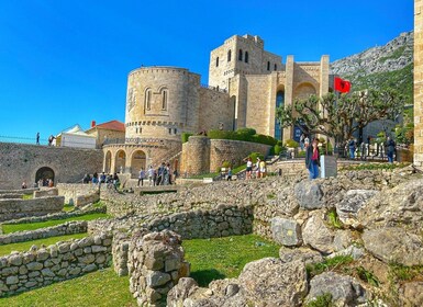 From Tirana: Kruja Castle, Old Bazaar & Sari Salltik Tour