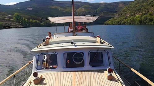 From Pinhão: Private Yacht Cruise along the Douro River
