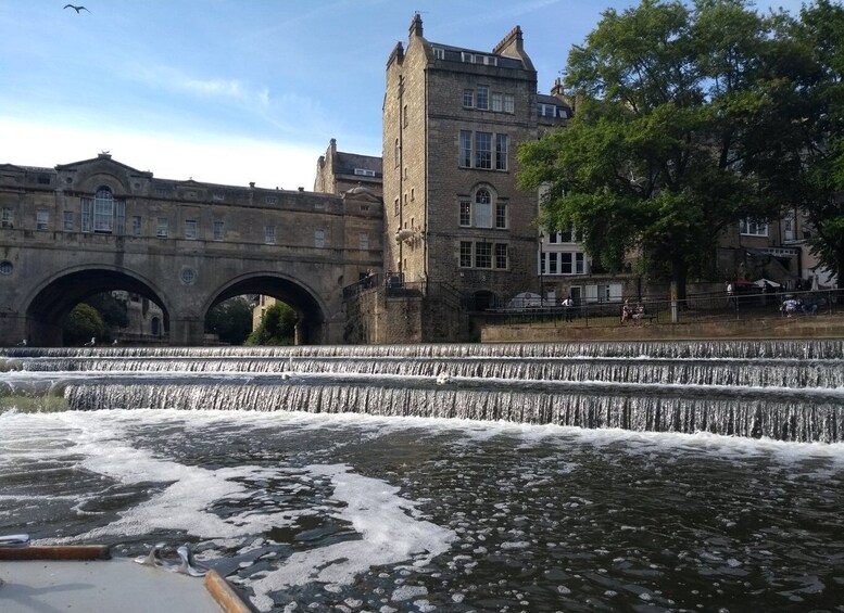 Picture 6 for Activity Bath: 25-Minute City Boat Trip to Pulteney Bridge