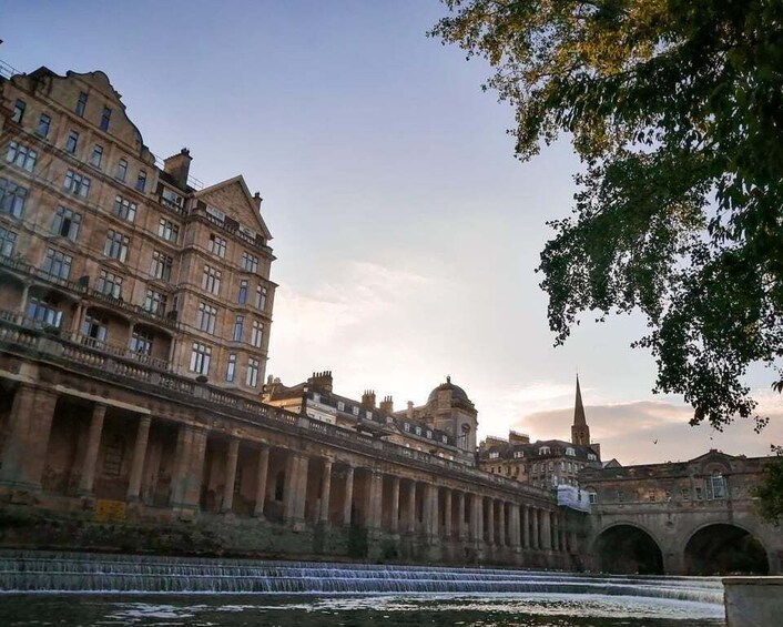 Picture 5 for Activity Bath: 25-Minute City Boat Trip to Pulteney Bridge
