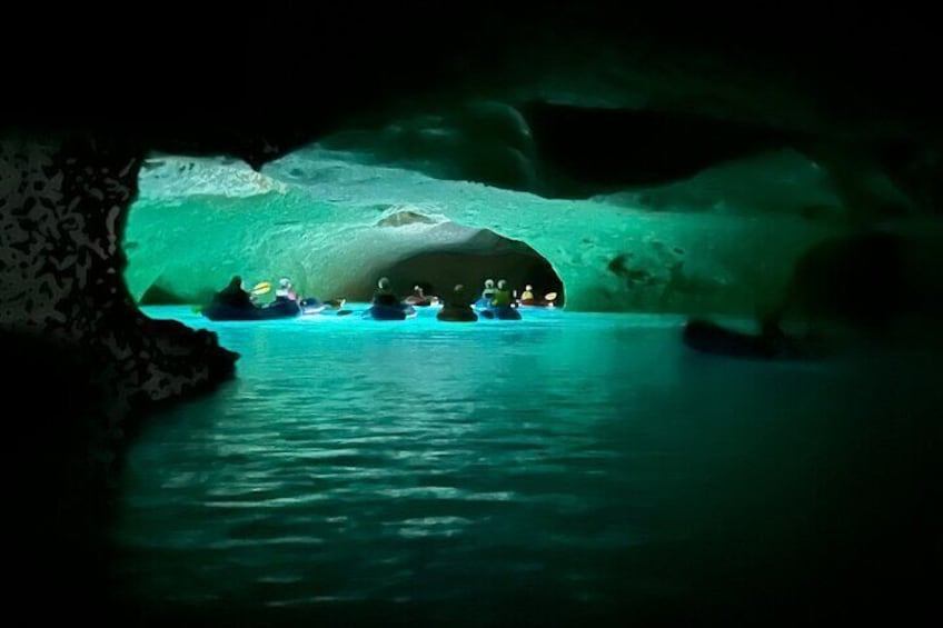 Ultimate Cave Kayaking Adventure in Belize 