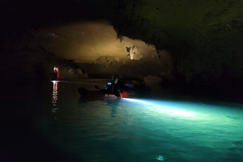 Cave Kayaking at Nohoch Che'en Caves