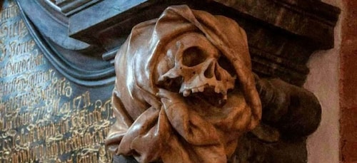 Wroclaw: Visita nocturna a pie misteriosa de 2 horas