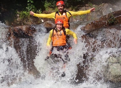 Cairns: Krystaller og Behana Adventure Tour - Cairns Canyoning