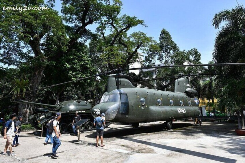 Full Day Tour To Explore Ho Chi Minh City Cu Chi Tunnels 