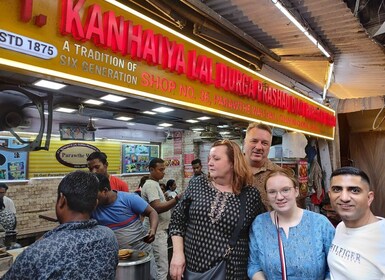 Tur Jalan Kaki Warisan Old Delhi 3 Jam dengan naik becak