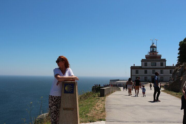 Finisterre Express : the route to the end of the world